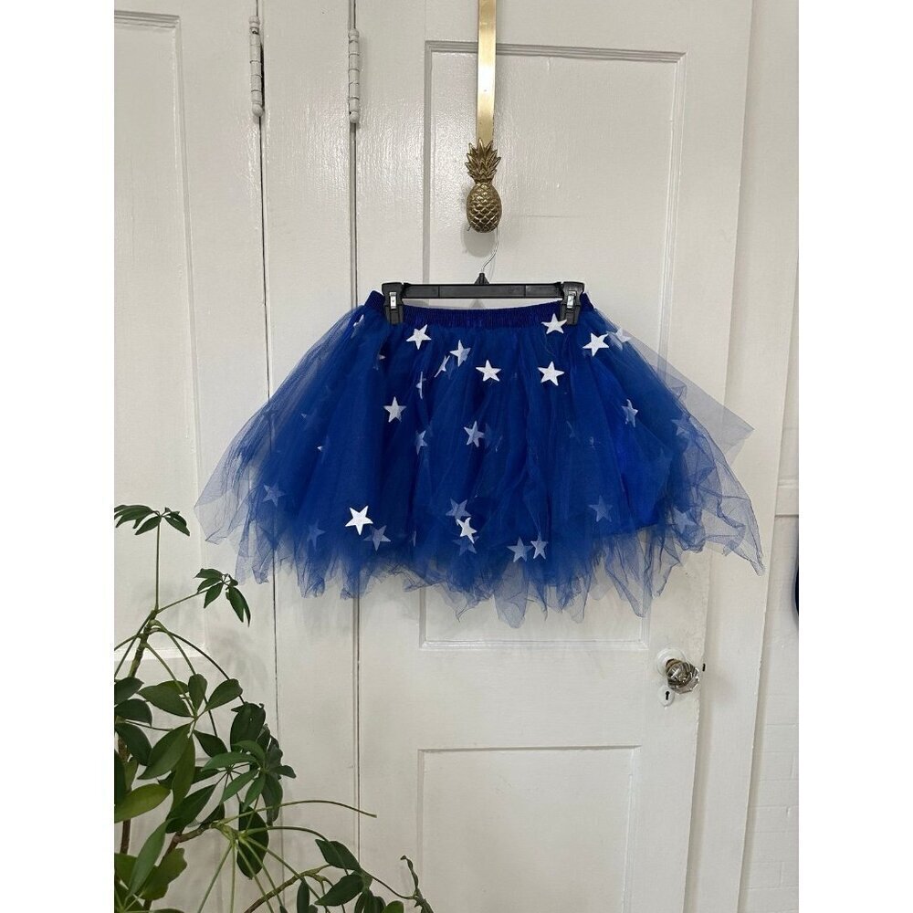 Women’s size medium blue tulle white stars skirt